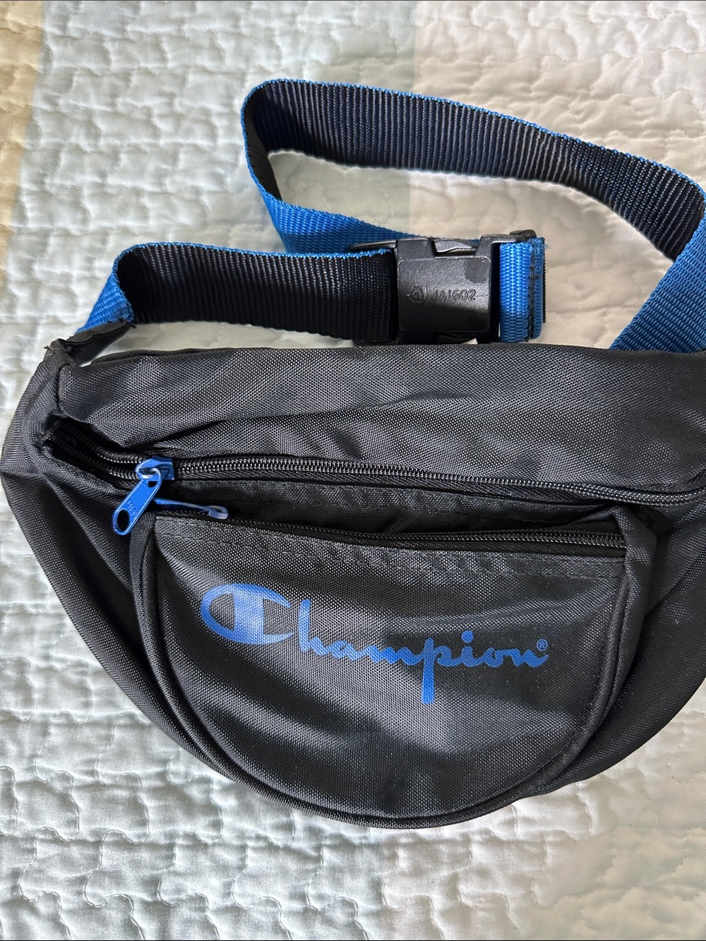 New Champion Black/Blue Belt Bag